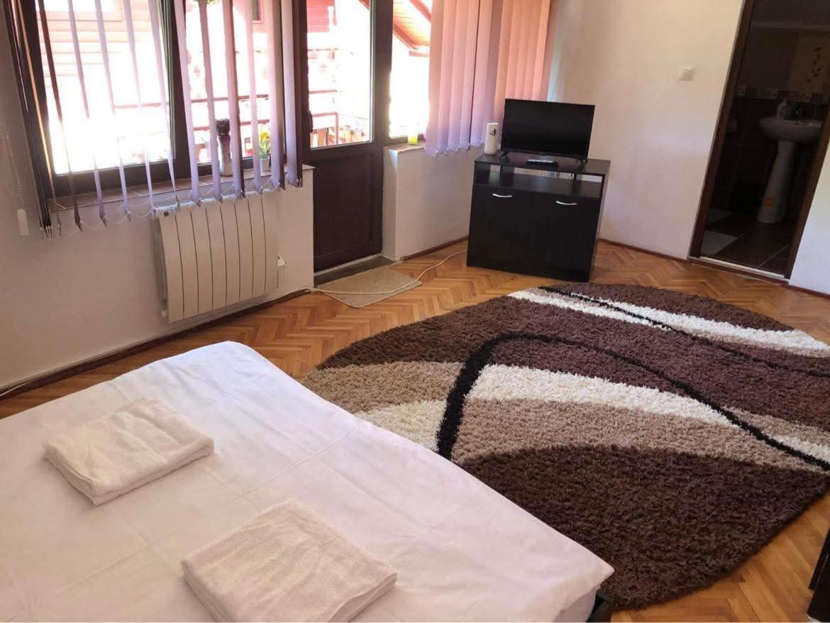 Kral Villa Sovata Εξωτερικό φωτογραφία